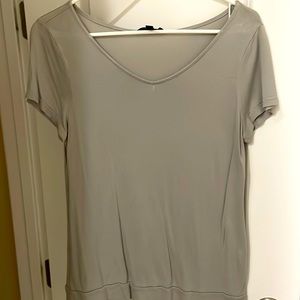 Banana Republic light gray short sleeve top